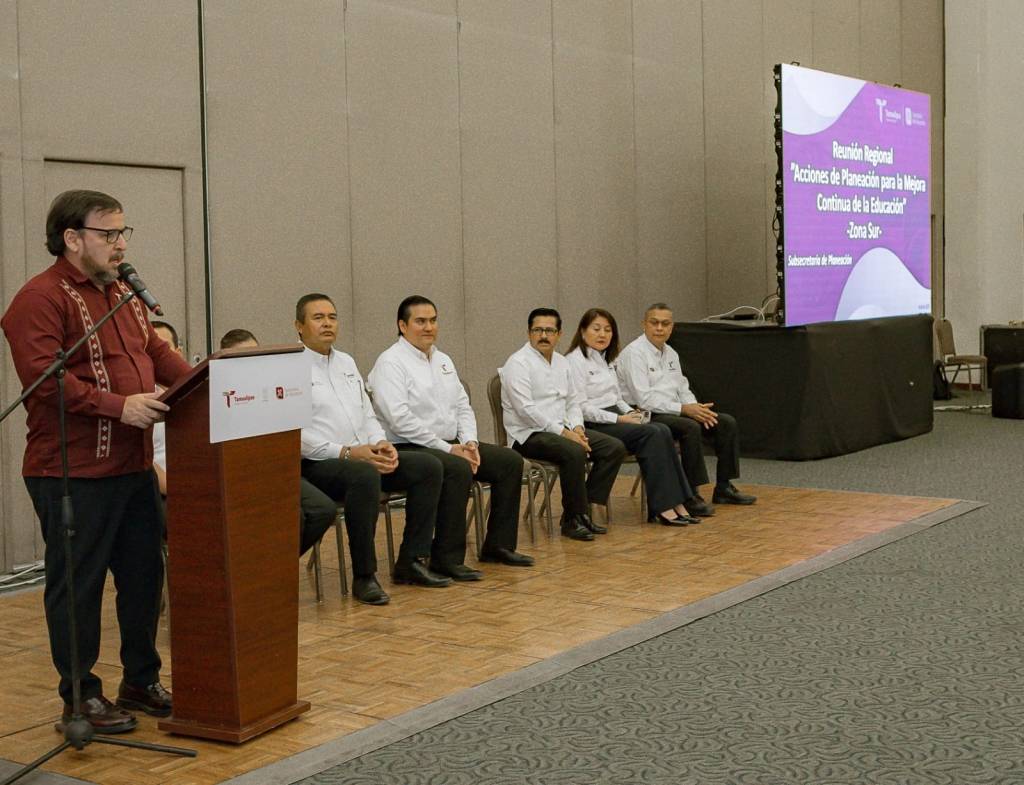 Convoca Miguel Ángel Valdez García a trabajar unidos por la mejora&nbsp;educativa