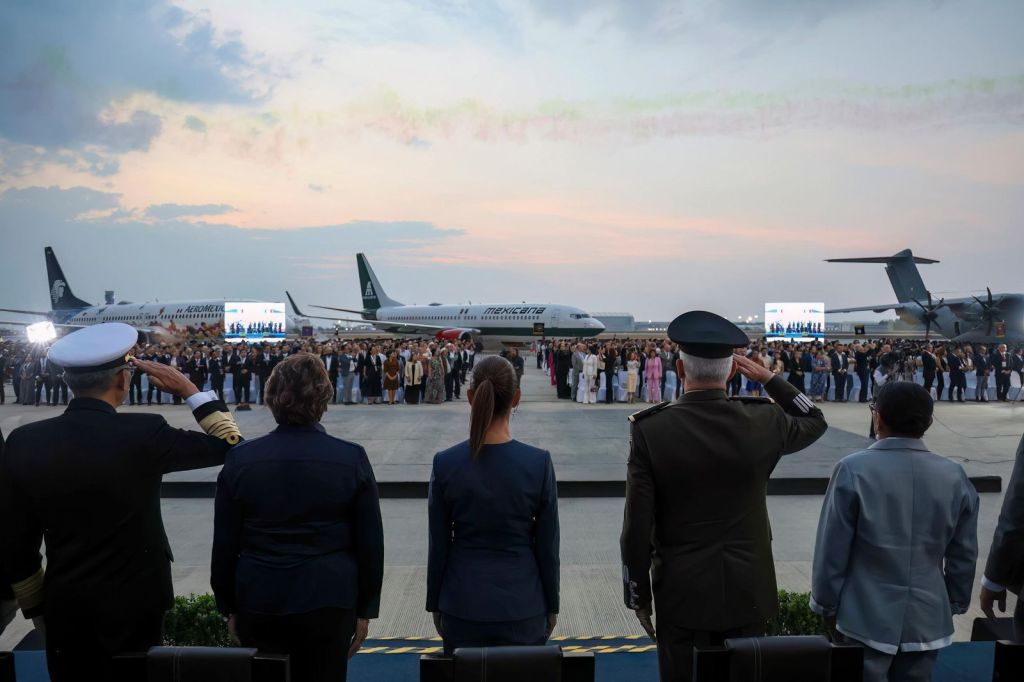 INAUGURA PRESIDENTA CLAUDIA SHEINBAUM FERIA AEROESPACIAL MÉXICO&nbsp;2025