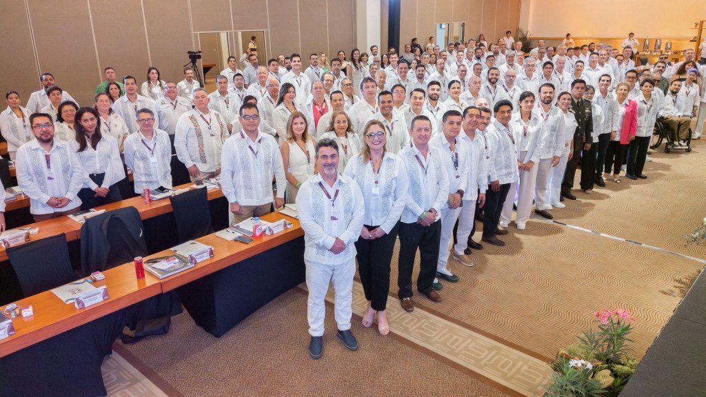 Asiste director del INDE a primera sesión ordinaria del SINADE en&nbsp;Acapulco