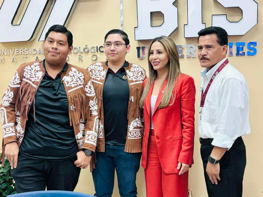 Destacan estudiantes de la UT Matamoros: ganan medalla de plata en Infomatrix 2025
